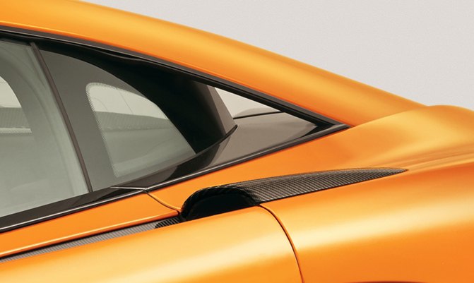 McLaren-570S-teaser