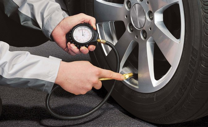 Second Opinion: Why Pay More For Nitrogen In Your Tires?