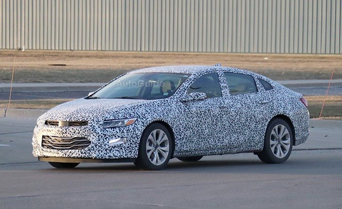 2019 Chevrolet Malibu Shows Off its New Face for Spy Photographers