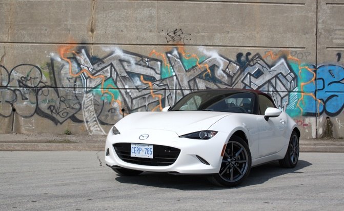 One Thing That Drives Me Nuts About the 2018 Mazda MX-5