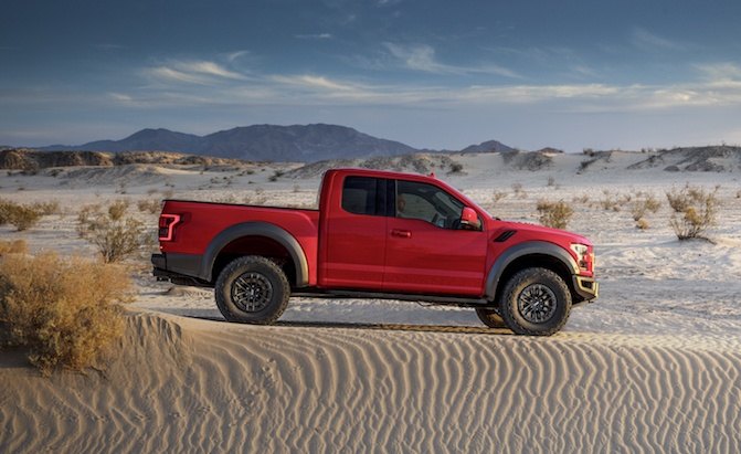 Ford Manages to Make the F-150 Raptor Even Better for 2019