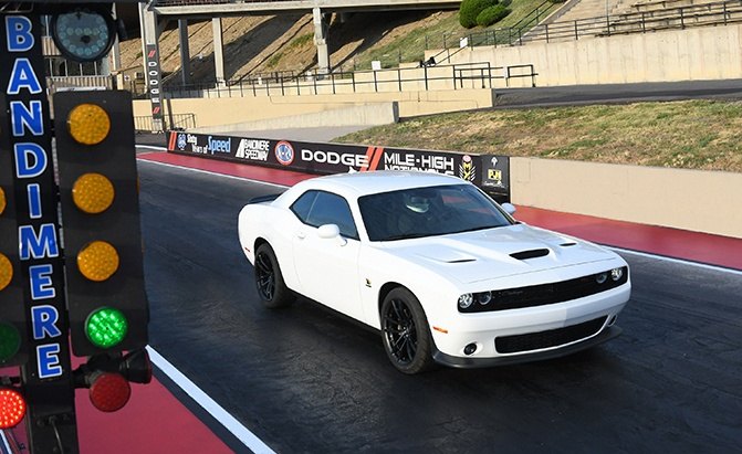 2019 Dodge Challenger R/T Scat Pack 1320 is Made for the Drag Strip