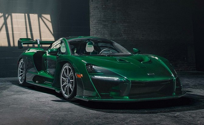 The First McLaren Senna for North America has Arrived