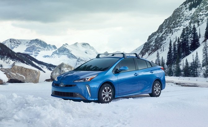 New AWD Toyota Prius Gets 50 MPG, Is Less Ugly
