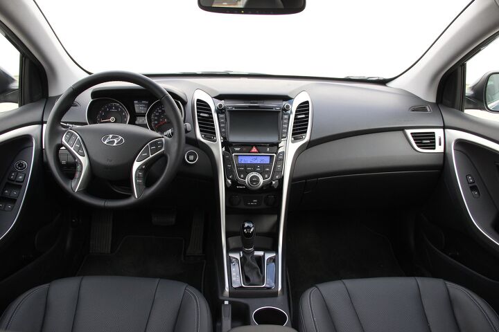 2016 Hyundai Elantra Gt Review Autoguide Com