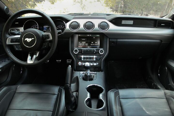 2015 Ford Mustang GT Interior 03