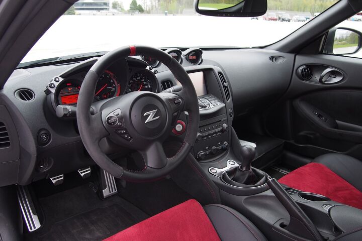 2015 Nissan 370Z NISMO Interior 03