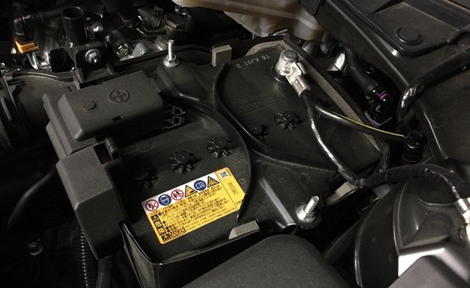 Mazda CX-9 Battery
