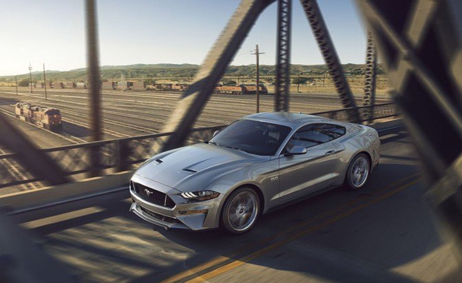 2018-ford-mustang-02