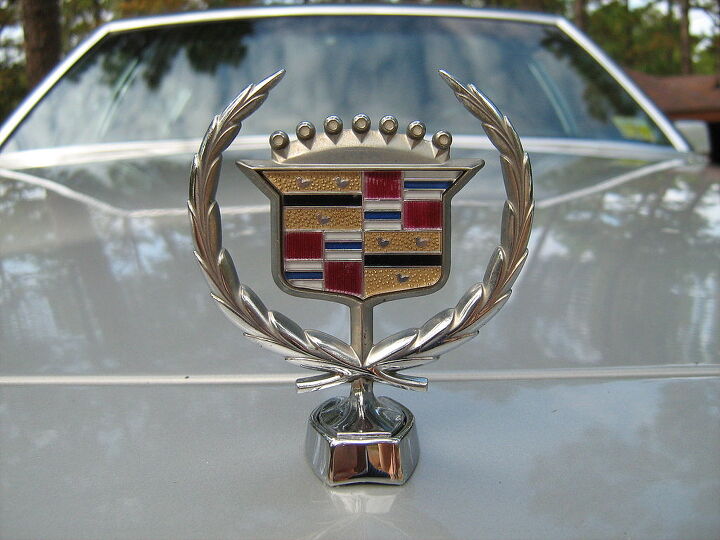 MAGNET  Hood Ornaments CADILLAC Sculpture Free Shipping