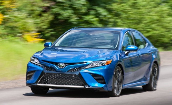 2018-toyota-camry-pros-and-cons