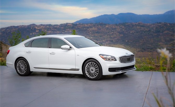 Here S Why Kia Brought Back The Slow Selling K900