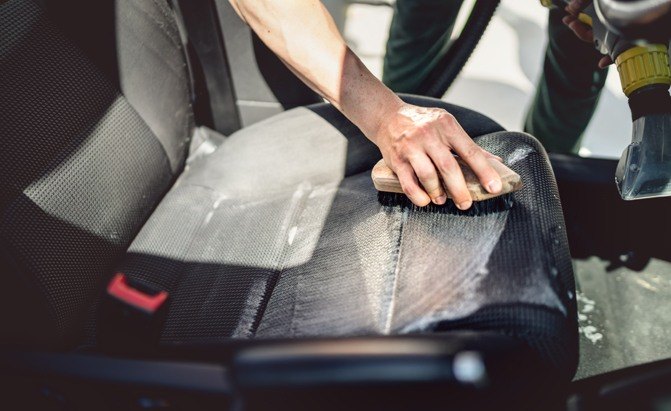 The Best Car Upholstery Cleaners For Your Interior 2022 Autoguide Com - How To Clean Fabric Car Seat Covers