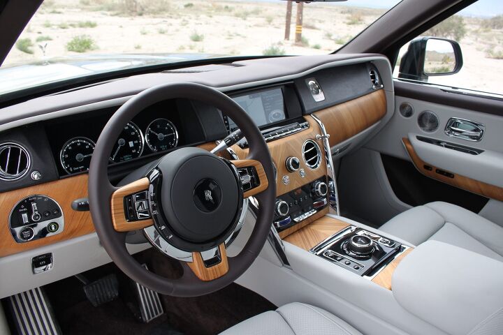 Rolls Royce Suv Interior