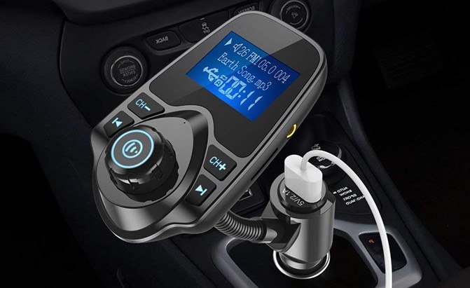 Topyuo Bluetooth FM Transmitter for Car Wireless Bluetooth FM Radio Adapter Car Kit with Hands-Free Calling and 2 Ports USB Charger