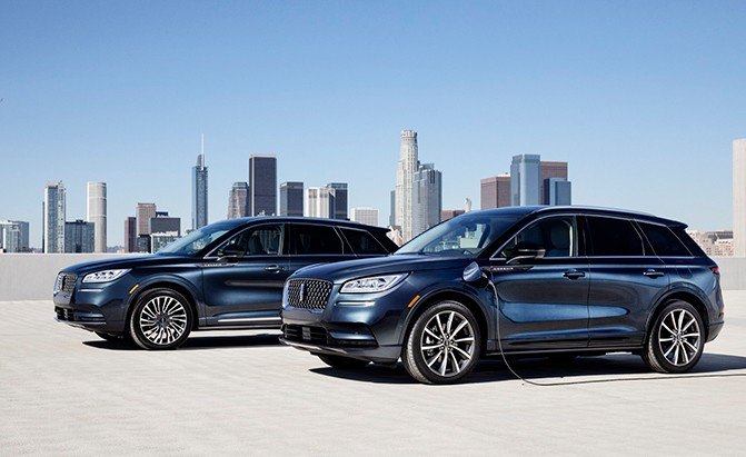 2021 Lincoln Corsair Grand Touring Adds More Plug-In Power to Luxury Brand