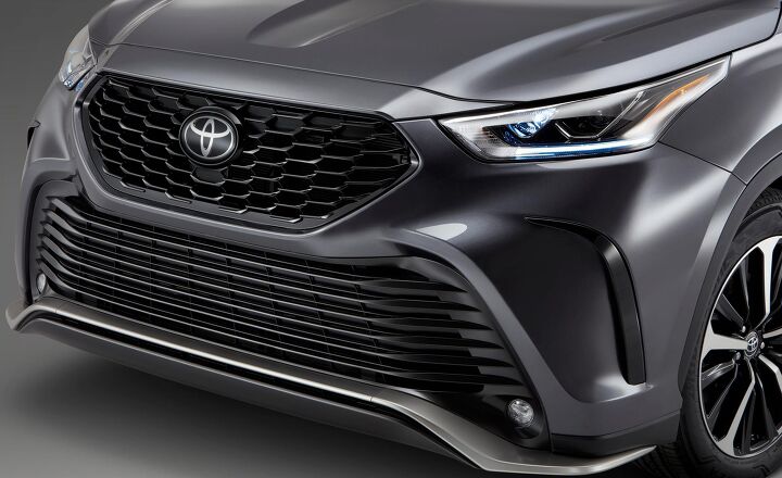 2021 Toyota Highlander Xse Revealed What S Different Autoguide