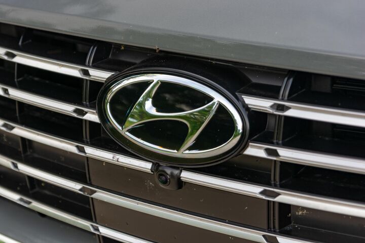 2020 Hyundai Sonata Hybrid logo