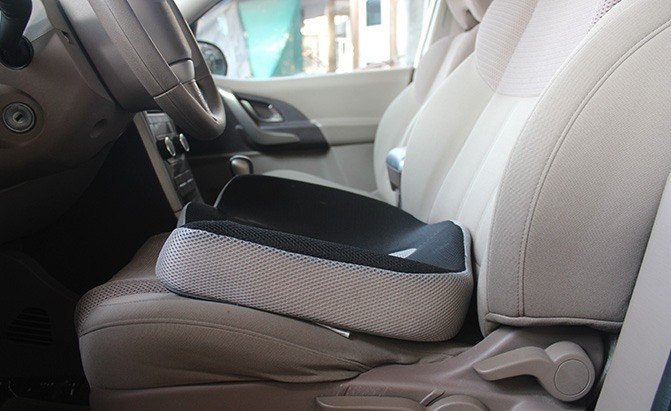 Top 5 Best Car Seat Cushions Autoguide Com - Car Seat Cushion Wedge Reviews