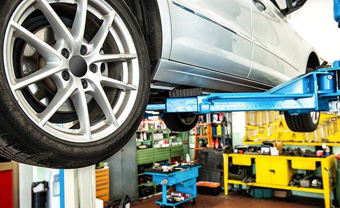 Best Car Lifts That Make Wrenching, Best Auto Lift For Garage