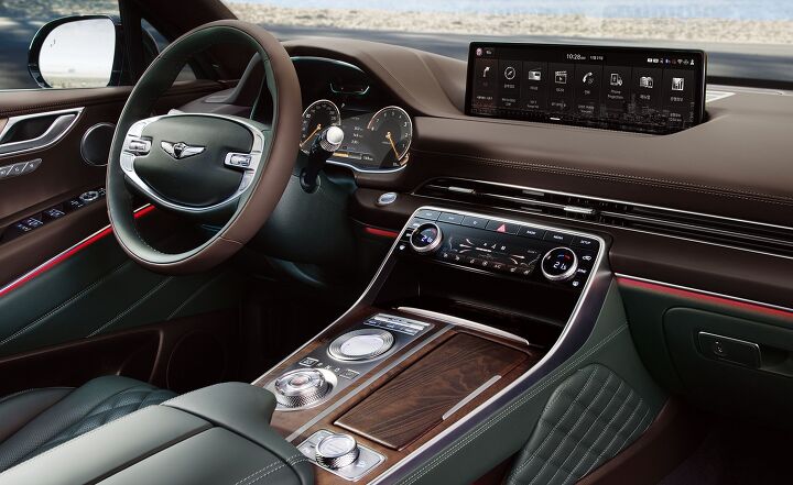 2021 Genesis GV80 Interior in green and brown
