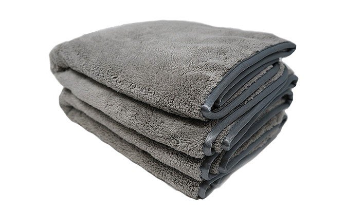 Microfiber Drying Towel Absorbent enough to dry entire vehicle without wringing 