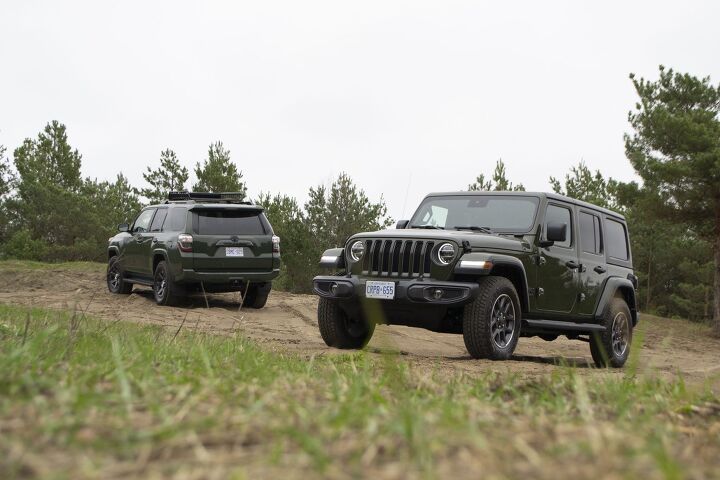 Jeep Wrangler vs Toyota 4Runner Comparison 