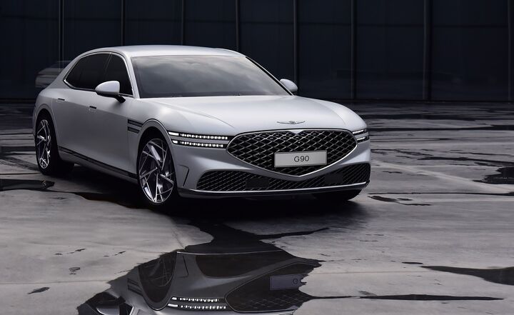 2023 Genesis G90 Shows Off a Stately Flagship