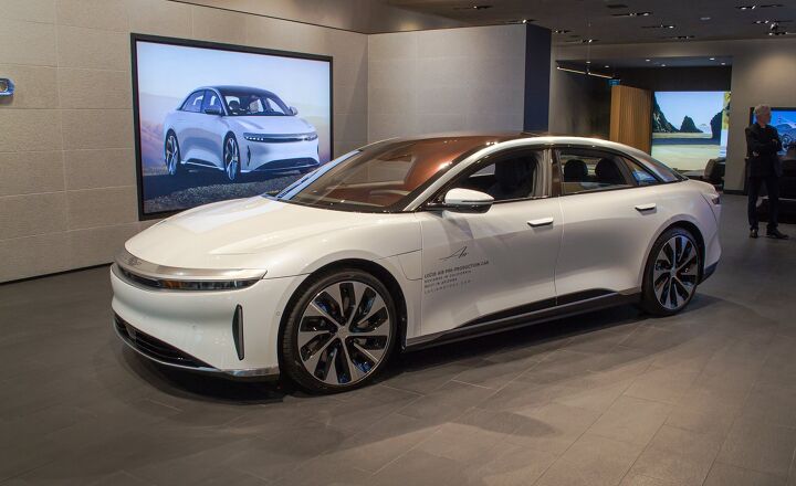 2022 Lucid Air Hands-On