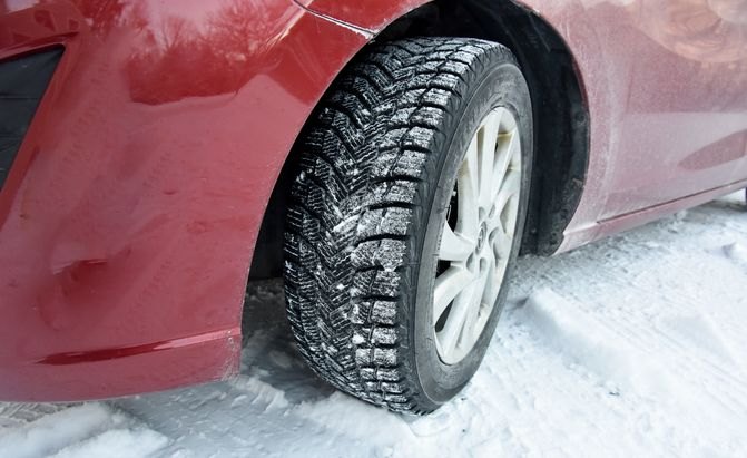 michelin x-ice tire in the snow on a Mazda5